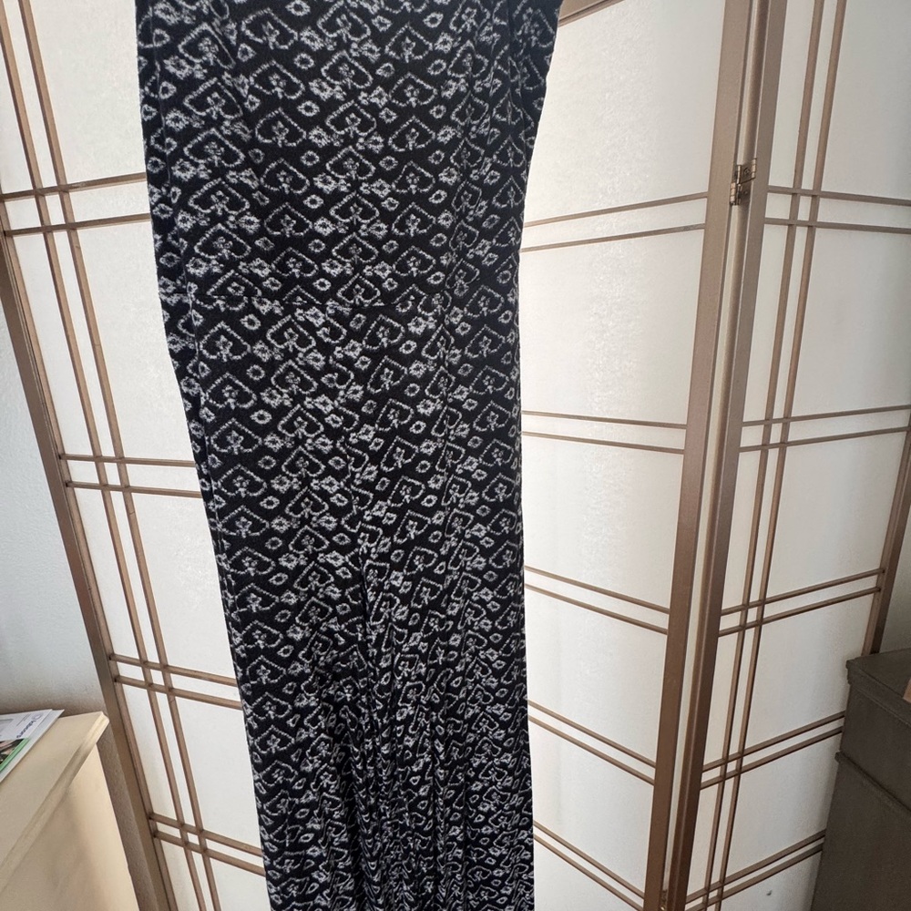 American Rag Black and White Geometric Wide Leg romper - Picture 3 of 5